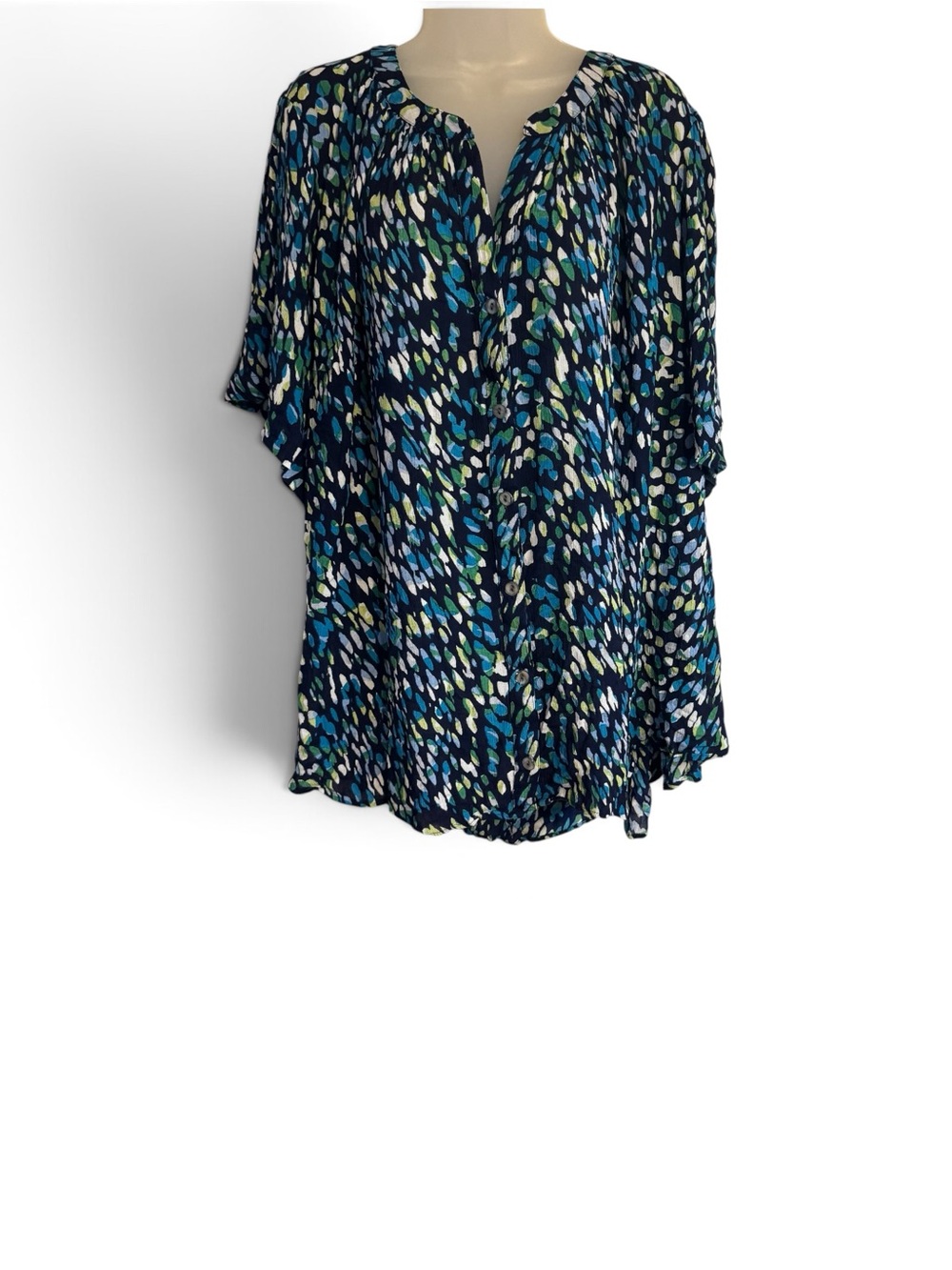 PRINTED BUTTON FRONT TOP PLUS 32W #L